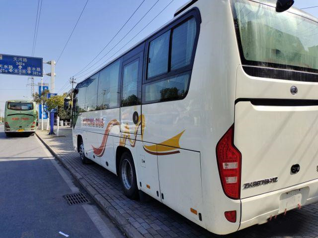 Yutong Bus Luxury Coach ZK6876 Used Coach Bus RHD 39 Seats Used Buses