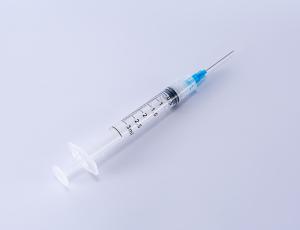 China FDA510K Sterile Disposable Syringe With Needle Medical Use 2.5ml 5ml factory