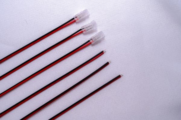 2-Pin COB LED Strip Connector Flame Retardant Anti-Corrosion 16AWG Wire Support