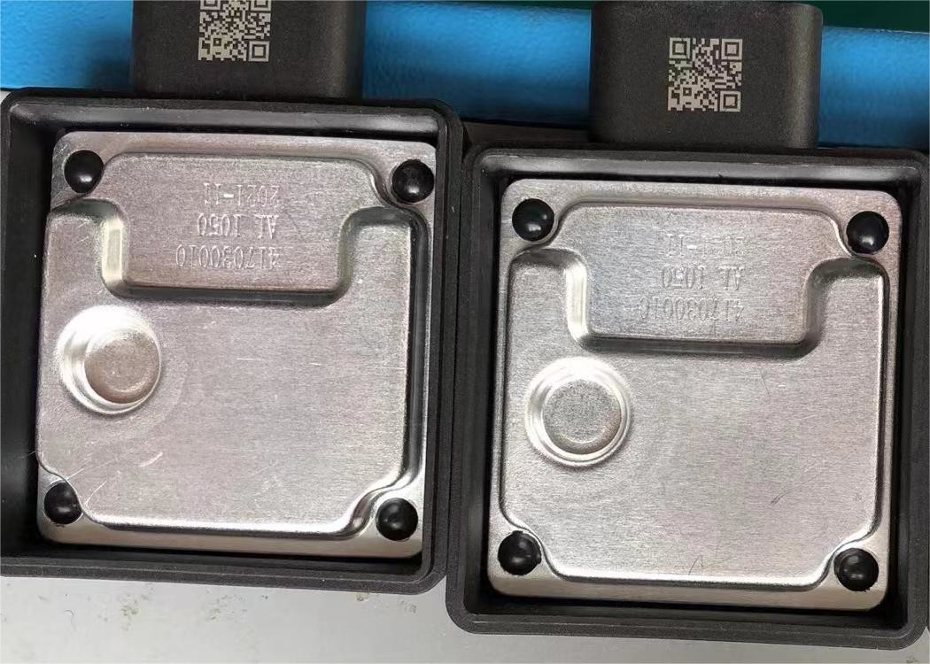 Desktop Heat Staking Equipment with Pulsed Heating Technology for Plastic Thermal Riveting