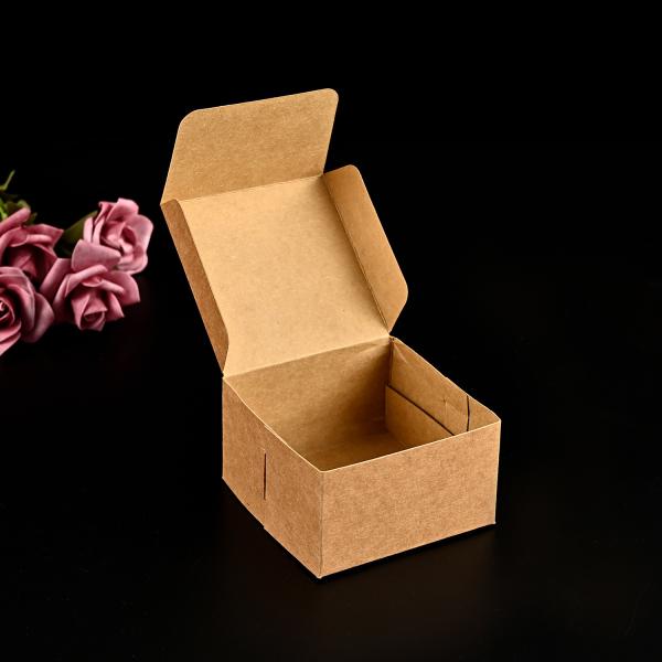 Convenient Folding Kraft Paper Cake Box Food Grade Material For Cupcakes And Desserts