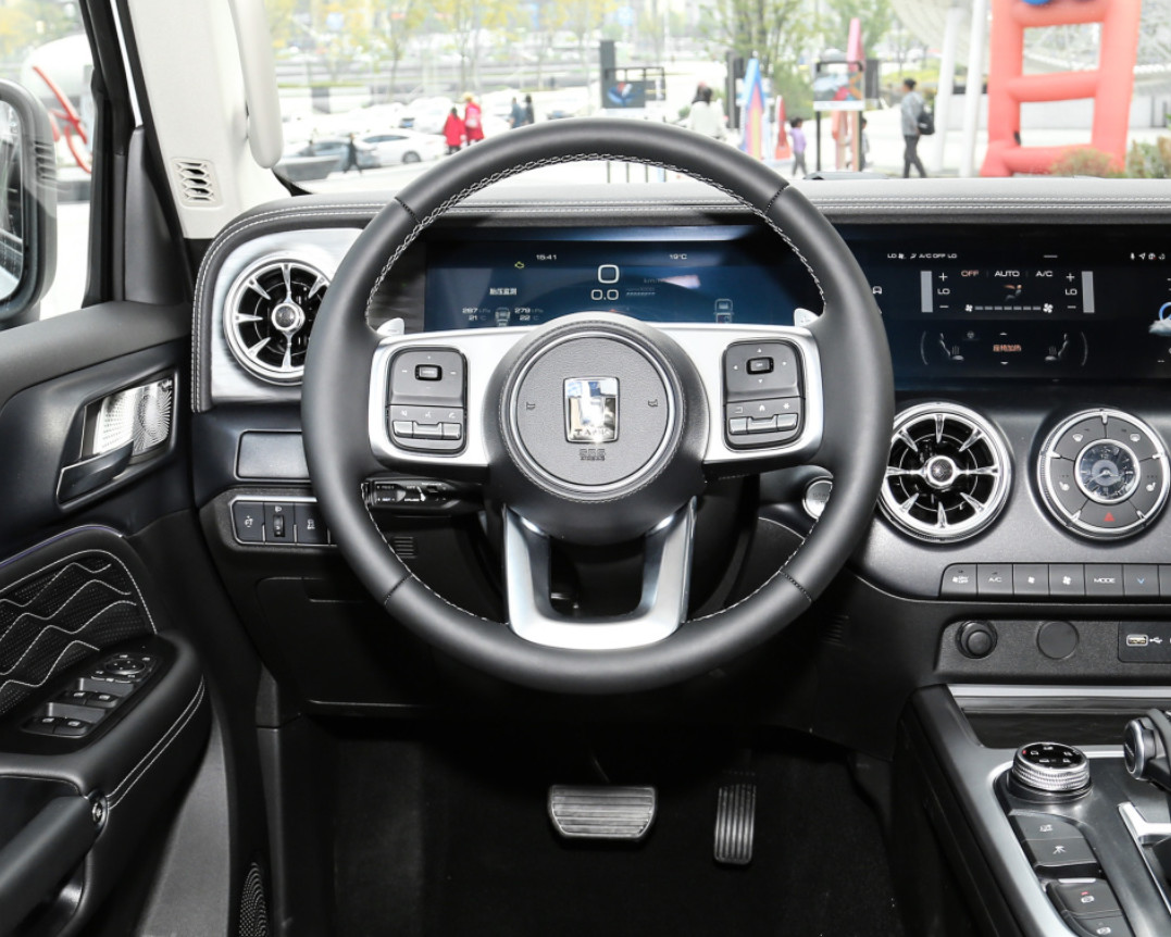 New 2023 Tank300 2.0T City Model Knight Version Used Compact SUV 5 Door 5 Seats