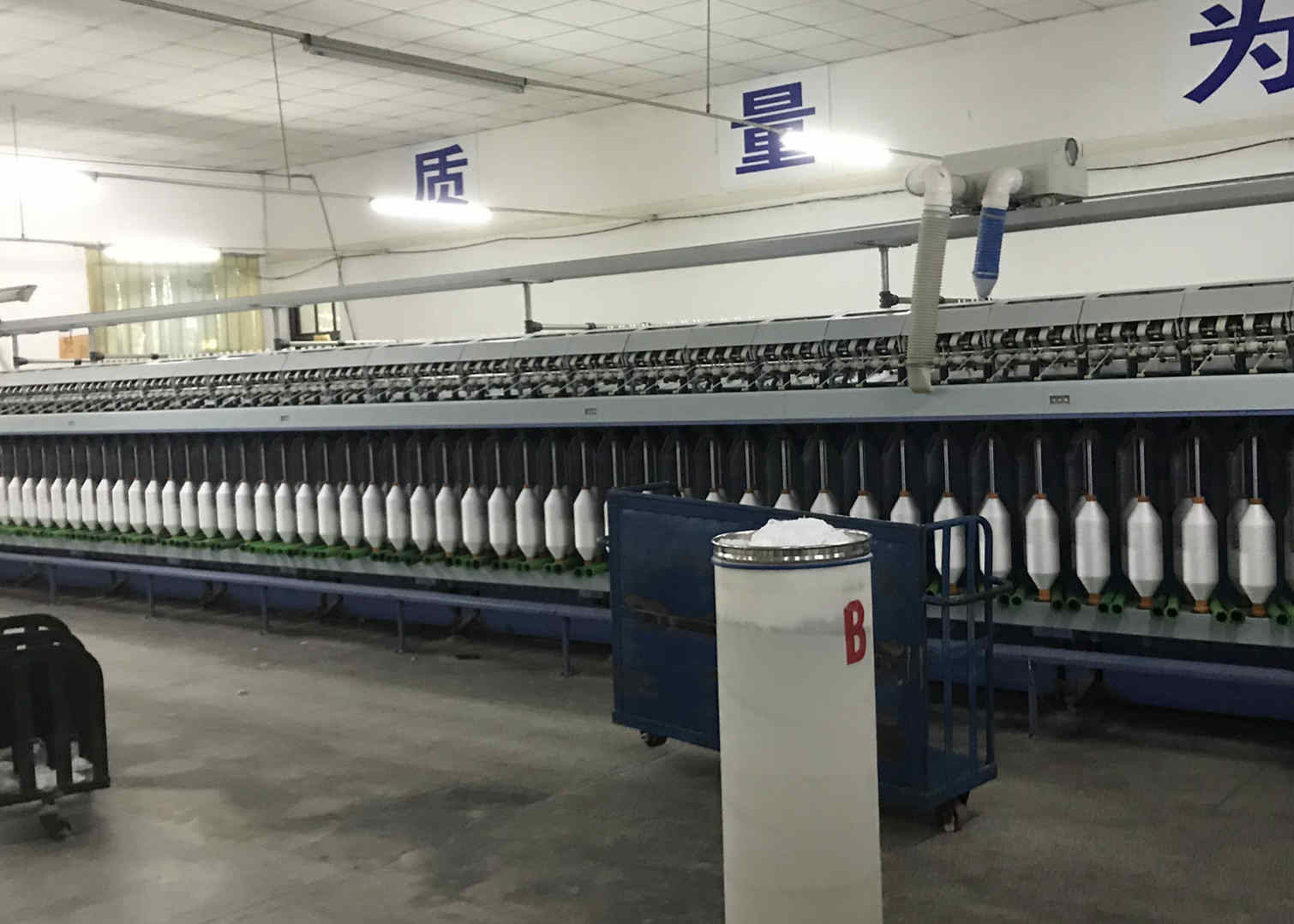 Bright 60/3 High Quality Dyed Spun Polyester Yarn For Sewing