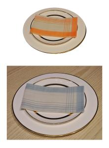 China 50-70gsm Guest Airlaid Luxury Paper Napkin Plaid For Christmas Party factory