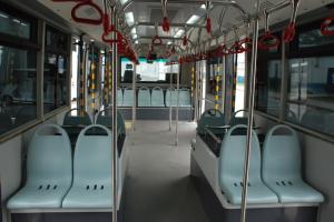 China Comfortable 14 Seater International Airport Bus With BRIDGESTONE Tire factory