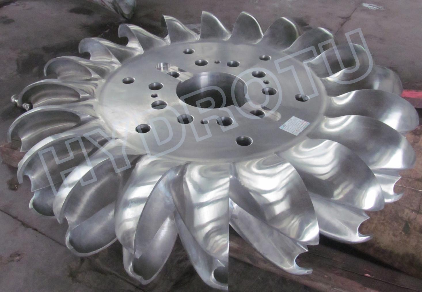 Hydropower Equipment 20000KW Pelton Hydro Turbine with High Efficiency Pelton Wheel
