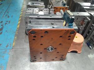 China Large Volume Plastic Injection Mould Custom Injection Molded Plastic Parts factory