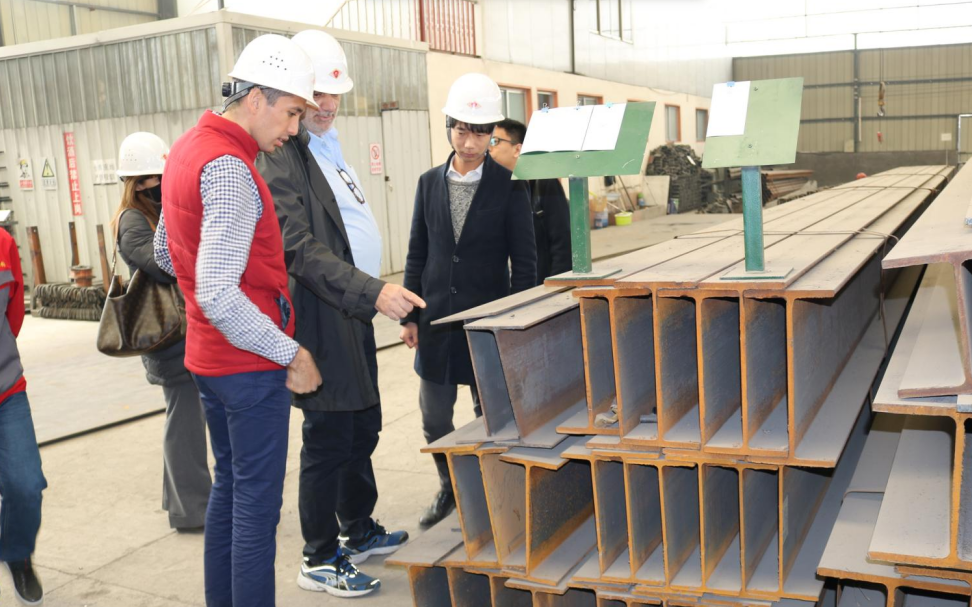 Steel Structure Light Prefab Warehouse