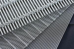 China Various Multi-Barrette Cable Architectural Mesh for Your Option factory