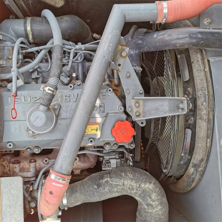 Hitachi EX200-3 Excavator Heavy Equipment Auction in Japan 2020 A-6BG1T Engine 18824 KG