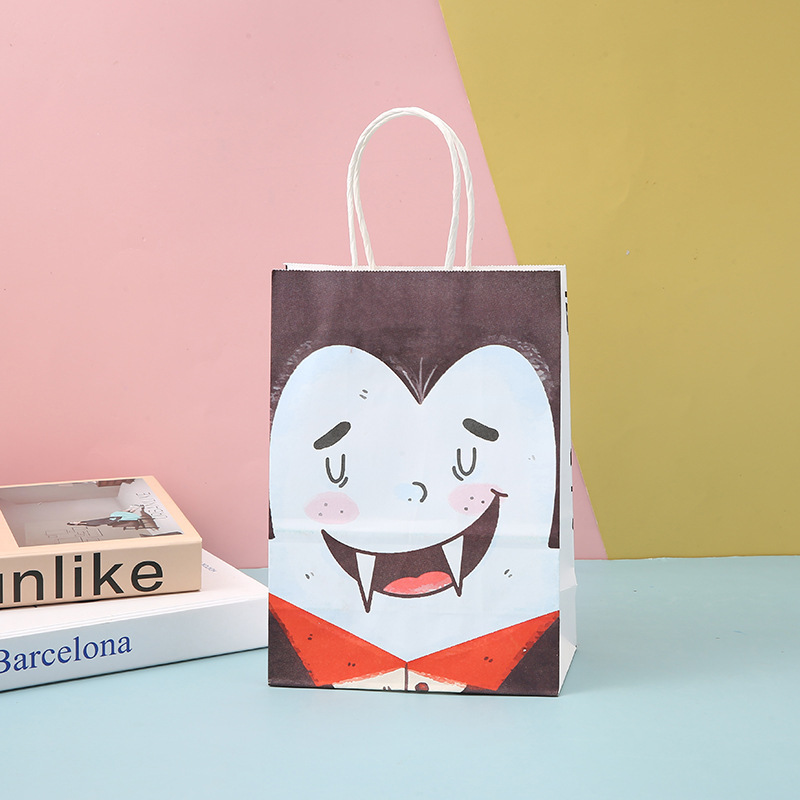 Eco-friendly Halloween Party Gift Bag Kraft Paper Bag for Cross-Border Sales on Amazon