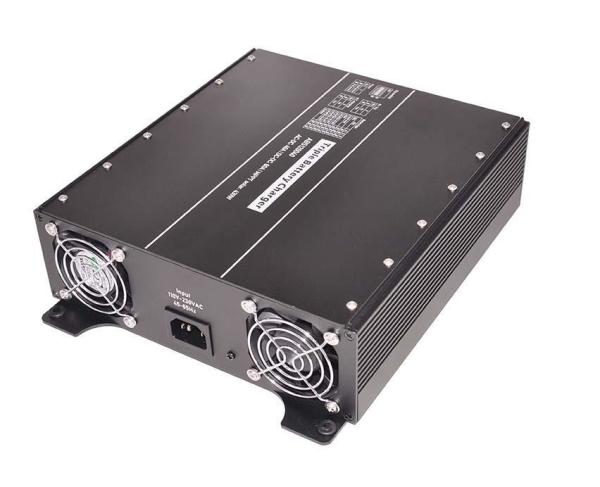 Board Battery Max. Charge Current of 30A Fast Charging DC Battery Charger with