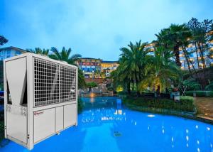 China 84KW Outdoor Hotel Sauna Spa Tubs Swimming Pool Heater EVI Swimming Pool Equipment factory
