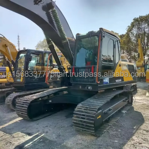 VOLVO EC240 Second Hand Micro Crawler Digger Excavator 90% for Agricultural Solutions