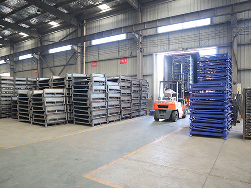 2 - 4 Layers Foldable Wire Mesh Pallet Cage For Warehouse Storage