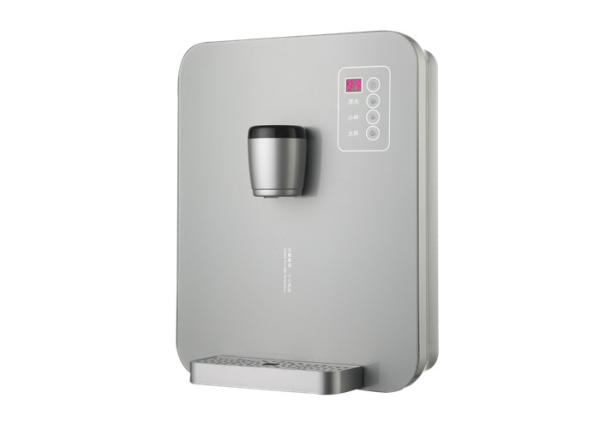 Non - Metallic Heating Body Wall Mounted Boiling Water Dispenser Safe Temperatur