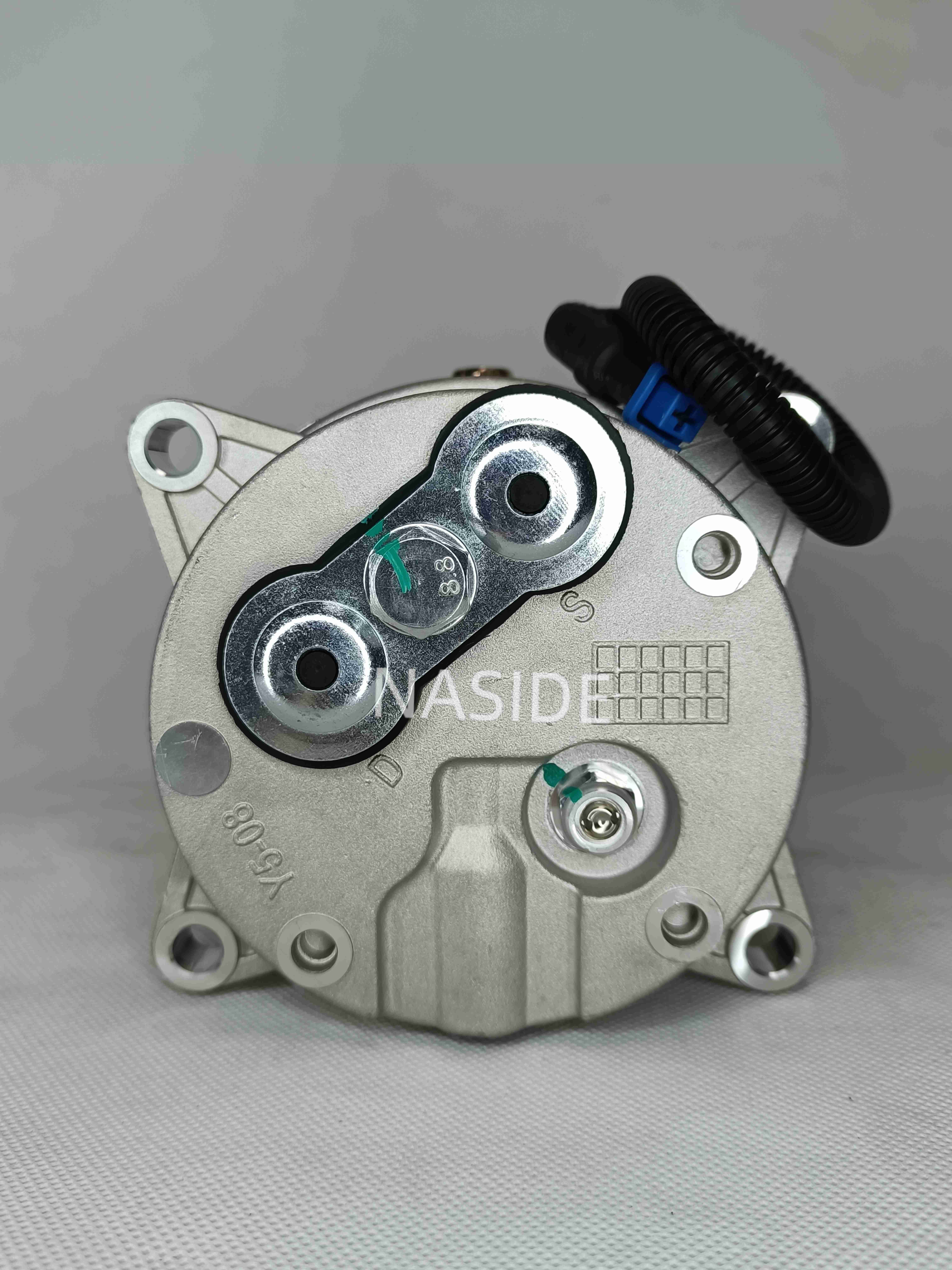 Auto AC conditioning compressor for Truck Lveco V5 DZ95189154010 DS54018