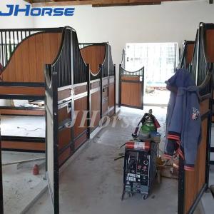 China Metal Horse Stall Fronts Fence Panel Stable With Sliding Door Or Swing Door factory