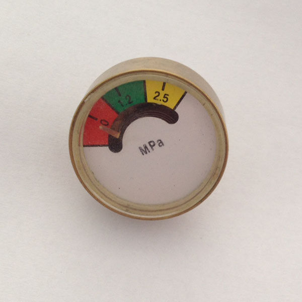 China pressure gauge spring type factory