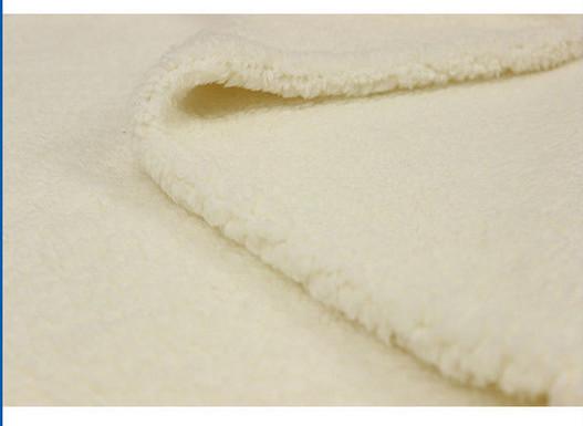 Factory supply sherpa coral fleece fabric 100% polyester knitting coral fabric