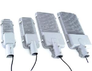 China High Quality LED Solar Street Light 100w With High Lumen factory