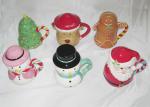 Easy Clean Dolomite Hand Painted Christmas Themed Mugs Food Grade With Covered