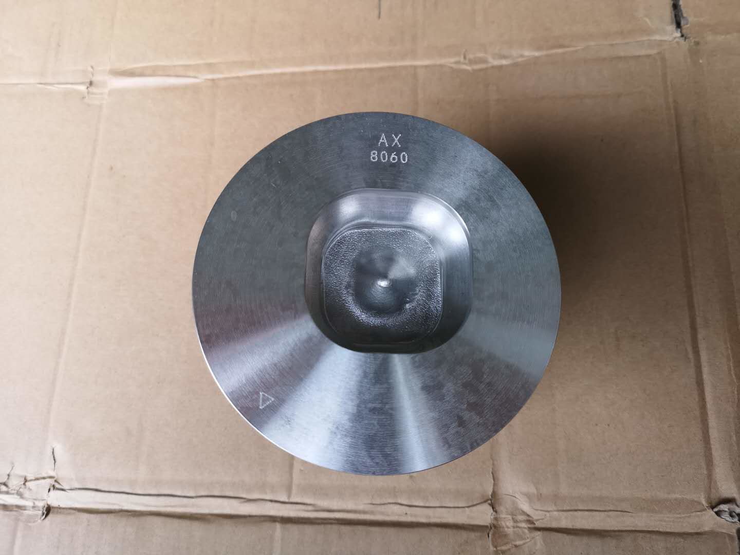 10PD1 Piston ISUZU Engine Parts 1121118060 Container Truck EXR EXZ Platform Trailer CHX Commercial Vehicle
