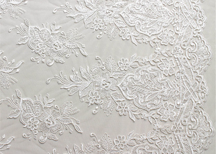 Embroidery Floral Corded Ivory Lace Fabric By The Yard For Luxury Wedding Dress