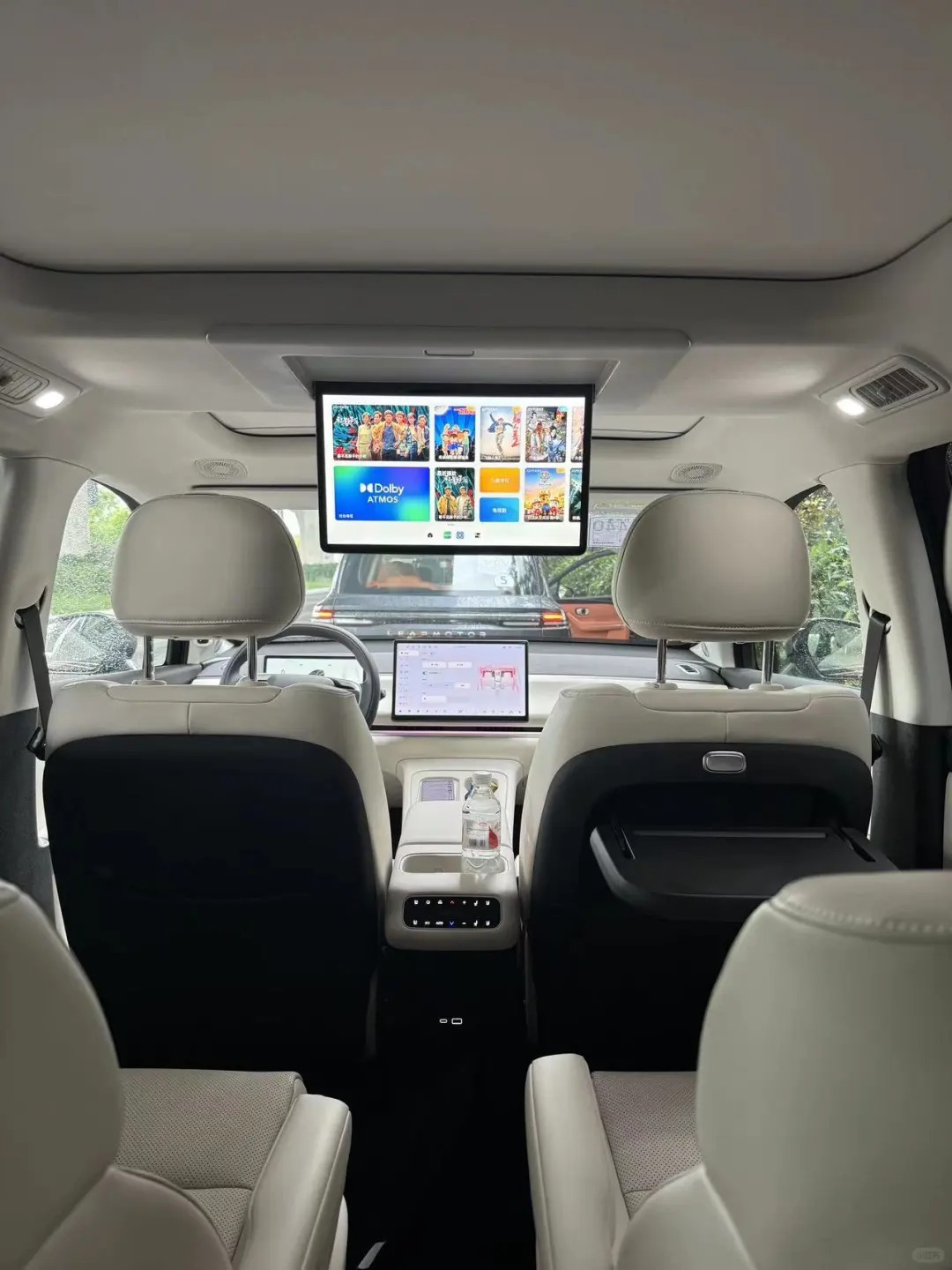 Leapmotor C16 EV Energy Vehicle Maximum Power 215 292Ps Fuel Electric Power 520km 5 Door 6 Seater Large SUV Hybrid EV Car