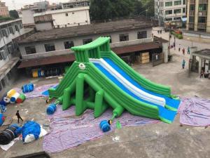 China Multicolor Inflatable Water Slides Bouncer Blow Up Castle Combo factory