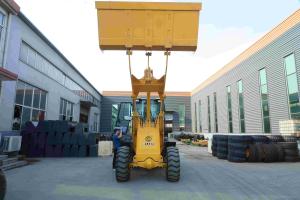 China Mini Compact Wheel Loaders Mechanical Joystick 2600mm Axle Base factory