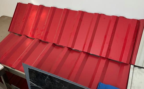 RAL Color ASTM-A653 Metal Roof Panels Trapezoidal Corrugated Sheet 0.45mm TCT