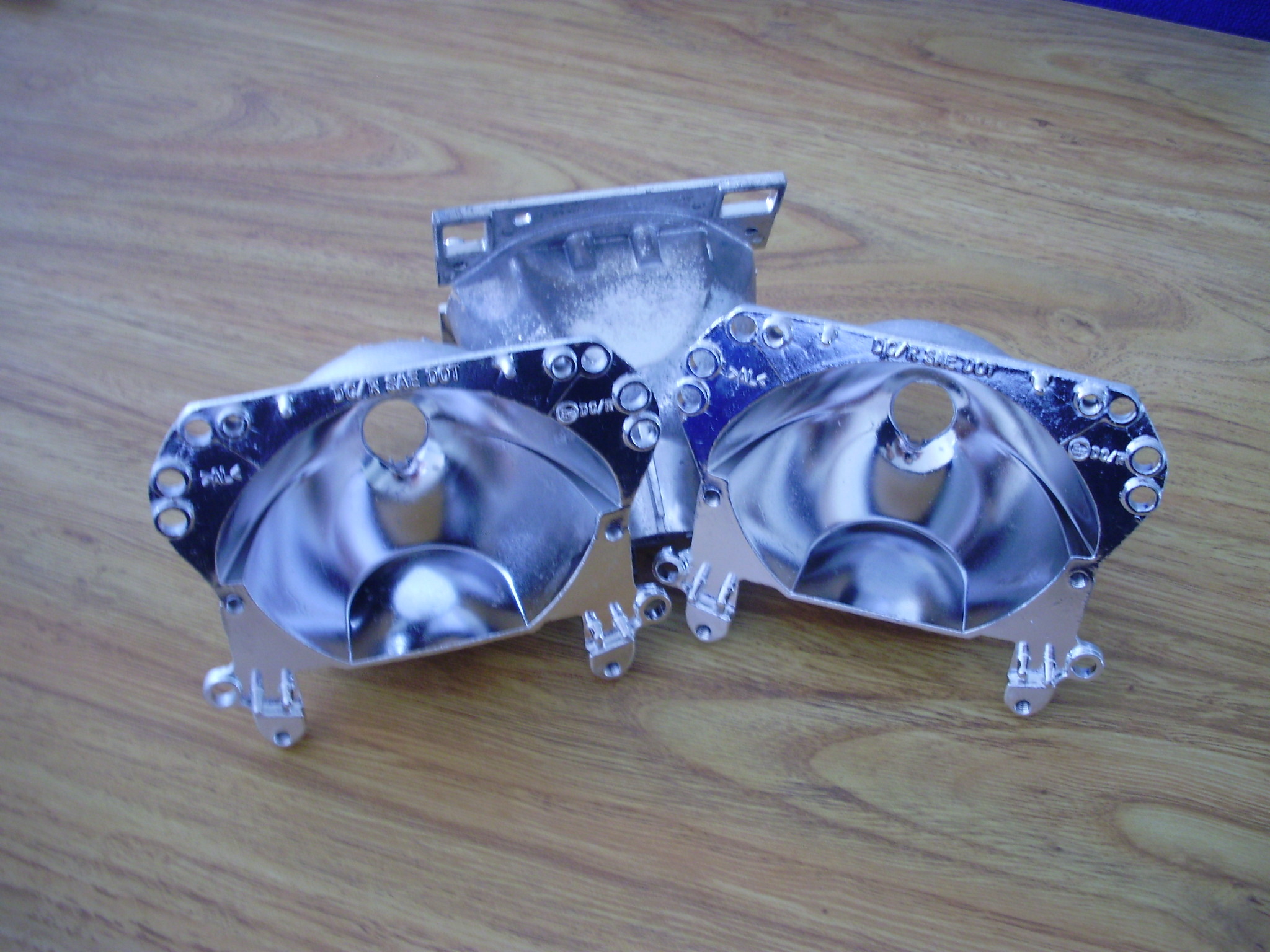 High Efficiency Plastic Cosmetic Cap Vacuum Chrome Plating Machine