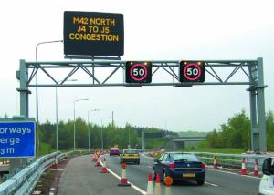 China High Intelligence P16 Dynamic Message Signs , Highway Electronic Signs factory