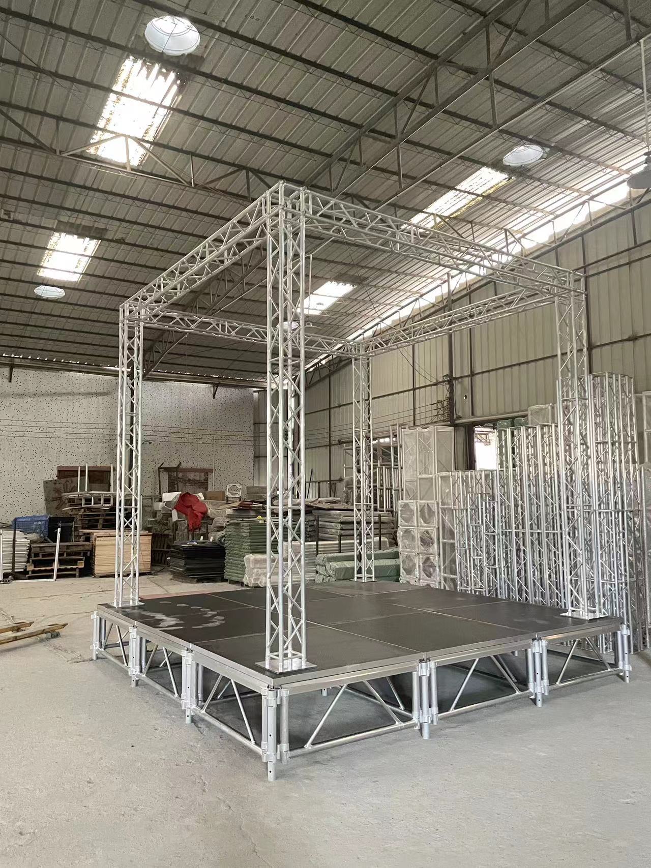Aluminum Alloy DJ Stage Truss , Silver Lighting Stage Truss Triangle Shape