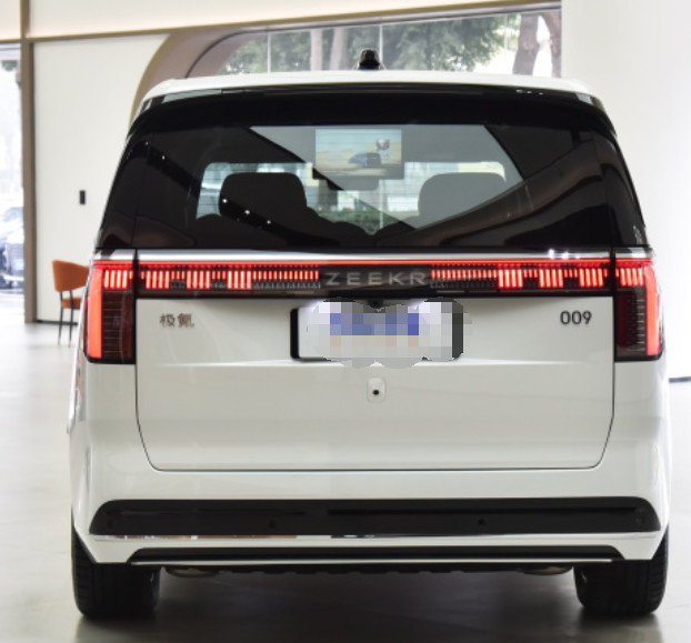 ZEEKR 009 WE Version 2022 Pure Electric Medium And Large MPV 5 Door 6 Seats