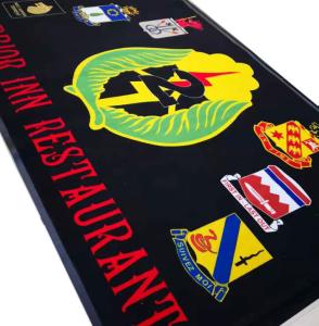 China Custom Carpet Runners With Logo Personalised Printed Walk Off Mat 4*2 factory