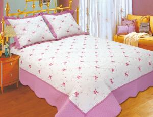 China 100 Percents Polyester Embroidery Quilt Kits 220x240 / 240x260cm Large Sizes factory