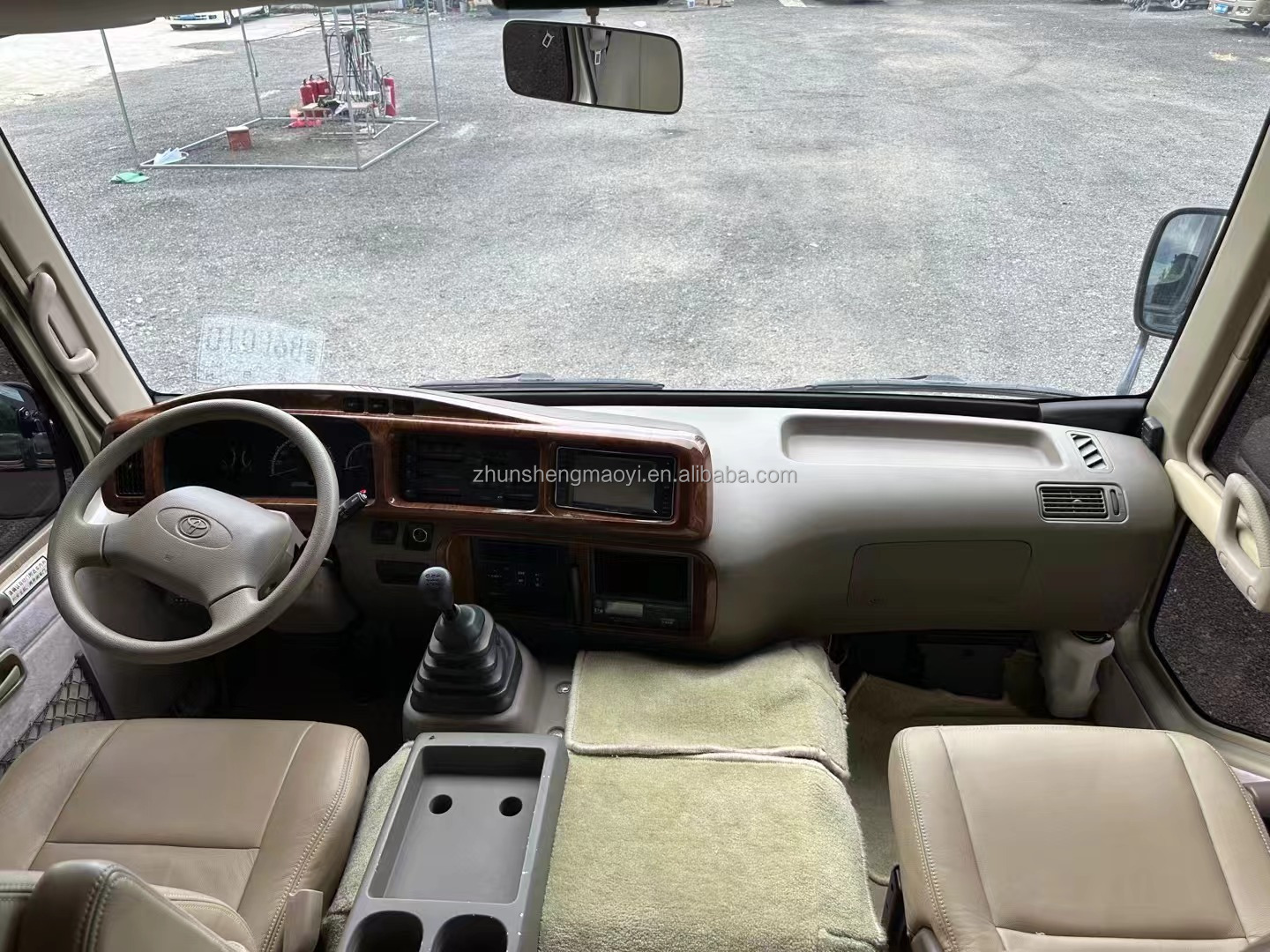 Used Toyota Coaster Bus 2axel Diesel Engine A/C Roller Coaster Passenger LHD/Rhd