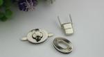 China handbag hardware silver color oval shape small twist turn lock