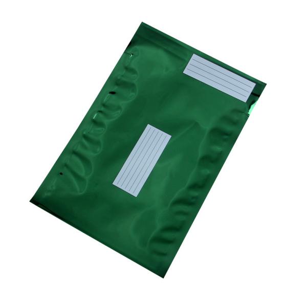 China Custom Design Laminated Aluminium Foil Packaging Bags Waterproof Smell Proof factory