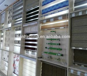 China Tianhe Factory Wholesale Zebra Blinds Fabric/ Rain bow Colored Window Blinds factory