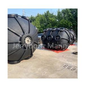 Inflatable Floating Yokohama Type Pneumatic Rubber Fenders With Tyre-Chain Net