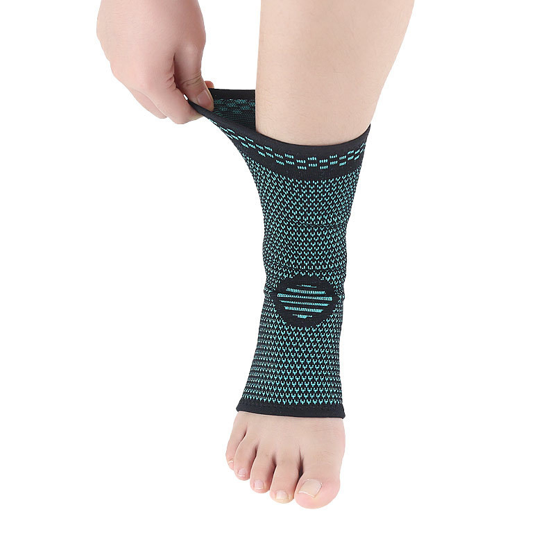 Amazon hot sale low cost Breathable Neoprene Ankle Support Sleeve Ankle protector