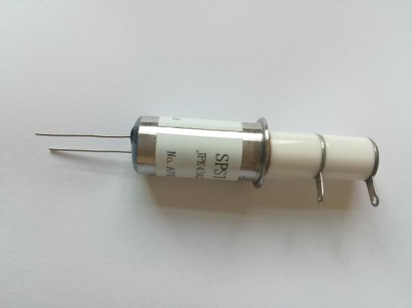 China High Voltage Vacuum Switching Relay Miniature Size 5KVDC 30A with Ceramic Shell factory