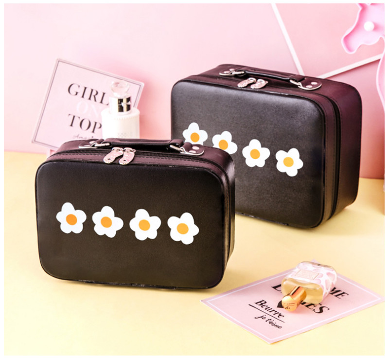 Multi Purpose Cosmetic Make Up Case For Weekend Trip