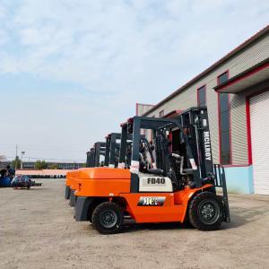 China 4 Wheel Drive Warehouse Forklift FD40 4000KG Diesel Forklift 21km / Hour factory