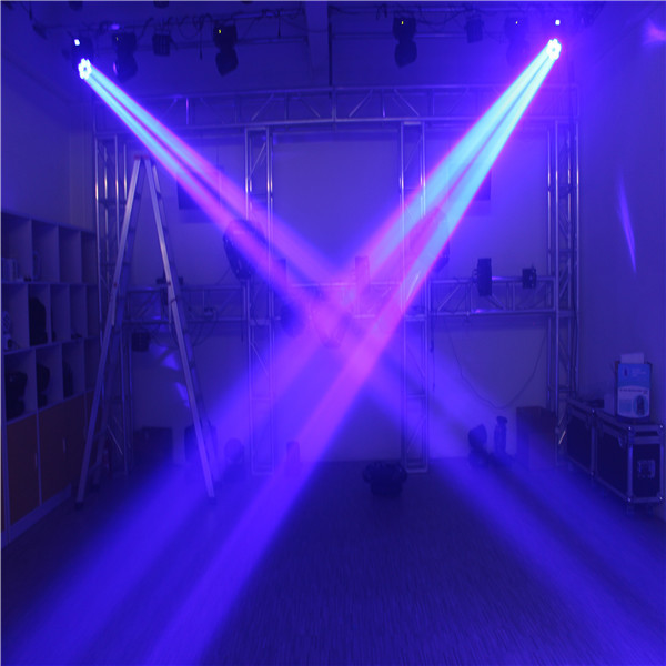 RGBW 4In1 7pcs Mini LED Moving Head Light Strong Beam Light Effect For Concert