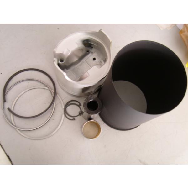 China Auto Parts 4HG1 Cylinder Liner Kit Truck Spare Parts factory