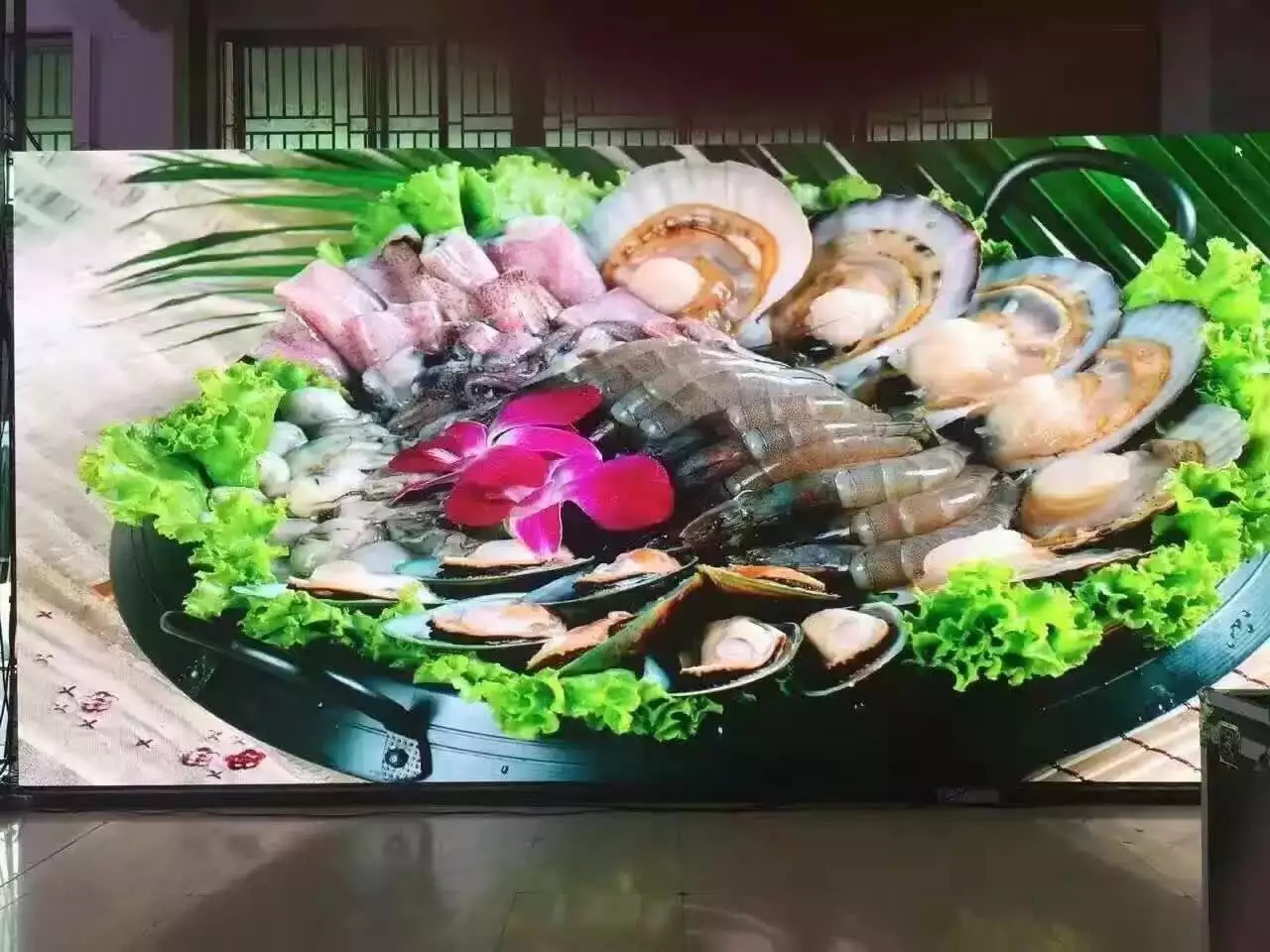 P3.91 Dot Matrix LED Display Module 64x64 Dots 250mm X 250mm 5V Input Full Color